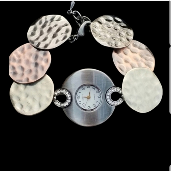 NARMI LADIES TRI COLOR HAMMERED DISK BRACELET WATCH - Picture 2 of 4